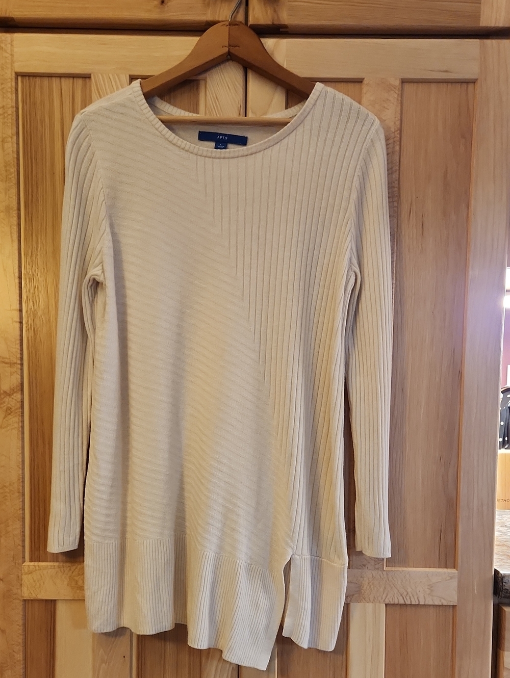 Apt. 9 Ivory Ribbed Long-Sleeve Tunic with Asymmetric Hem